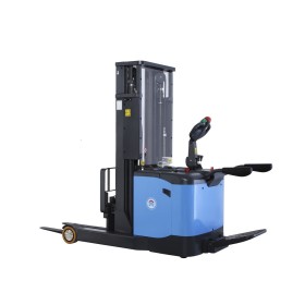 Elektro-Deichselstapler mit Standplattform E-GS von Hanselifter Elektro-Deichselstapler mit Standplattform E-GS von Hanselifter