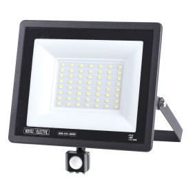LED Flutlicht-Aussenstrahler mit PIR-Sensor LEON/S-50 50W 6400K IP65 Schwarz LED Flutlicht-Aussenstrahler mit PIR-Sensor LEON/S-50 50W 6400K IP65 Schwarz