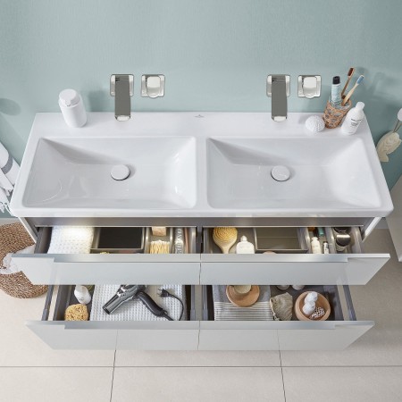 Villeroy & Boch Subway 3.0 Schrank-Doppelwaschtisch 130 cm, ohne Hahnloch, ohne Überlauf