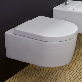 Villeroy & Boch Avento Wand-Tiefspülklosett DirectFlush Combi-Pack Villeroy & Boch Avento Wand-Tiefspülklosett DirectFlush Combi-Pack