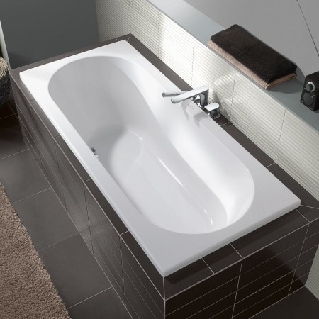 Villeroy & Boch O.novo Duo Badewanne 180 x 80 cm mit Profibox 2.0 Nische