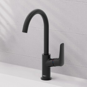 hansgrohe Logis Einhebel-Waschtischmischer 210 mit Schwenkauslauf