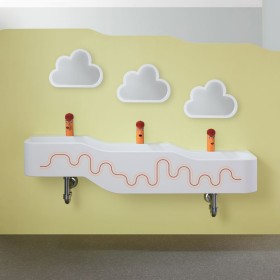 Geberit Bambini Spiel- und Waschlandschaft, 3 Waschplätze, tieferes Becken rechts